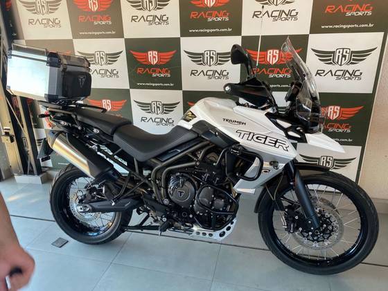 TRIUMPH TIGER 800 XCX 